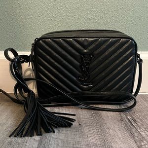 Yves Saint Laurent Lou Camera Bag  Matelasse - Black Leather